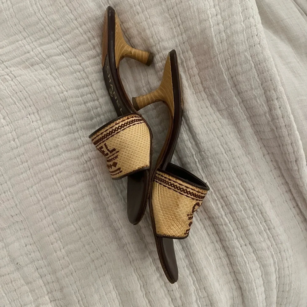 Vintage Chanel Raffia Woven Kitten Heel Mule Sandal Size 37 - Picture 6 of 10